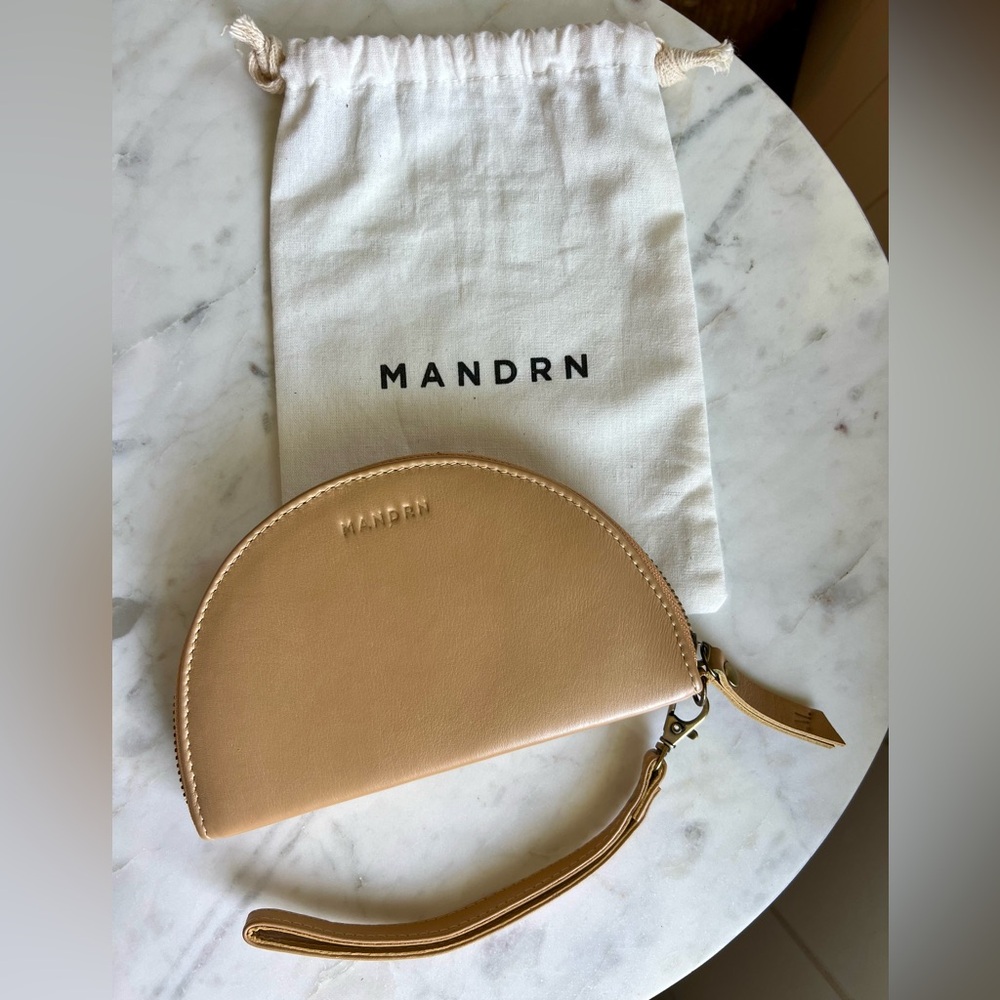 Mandrn Wedge Wallet in Sand